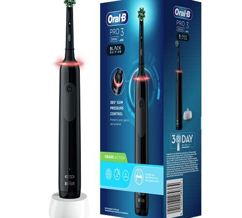 Oral-B Pro 3-3000 Spazzolino Elettrico 3 Modalità di spazzolamento, Elimina Batteri, Azione Sbiancante 1 Testina, Batteria Litio Idea Regalo, Nero